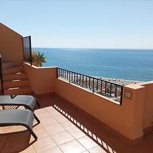 Carvajal Beach Seaview Apartment